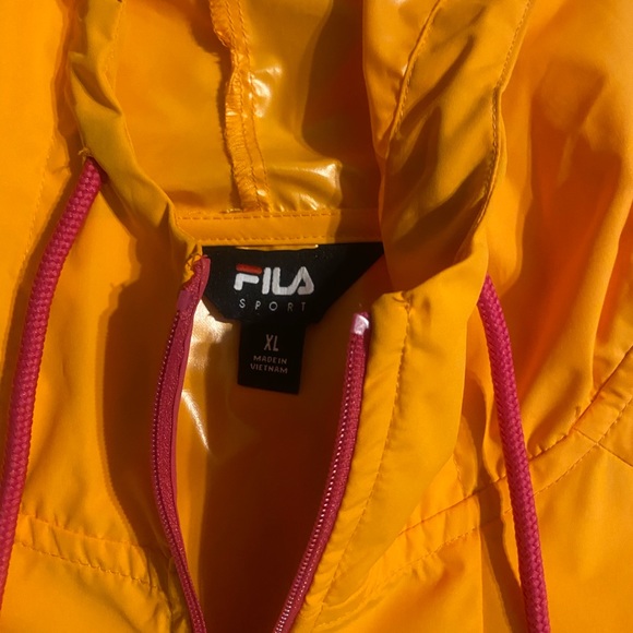 Fila Sport Windbreaker, Size: X-Large - Picture 3 of 7
